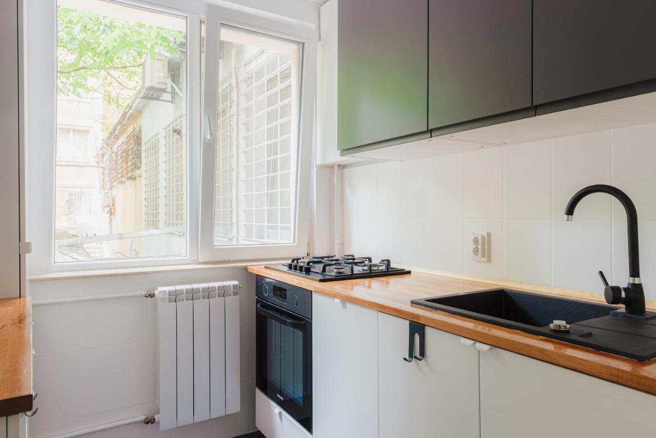 Cozy Apartment Ultracentral Universitate Square Bukarest Exterior foto